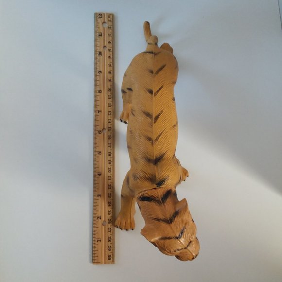 Vintage Imperial Tiger Toy Bengal Siberian Jungle Cat Animal Wildlife Kids 1986 - Picture 9 of 9